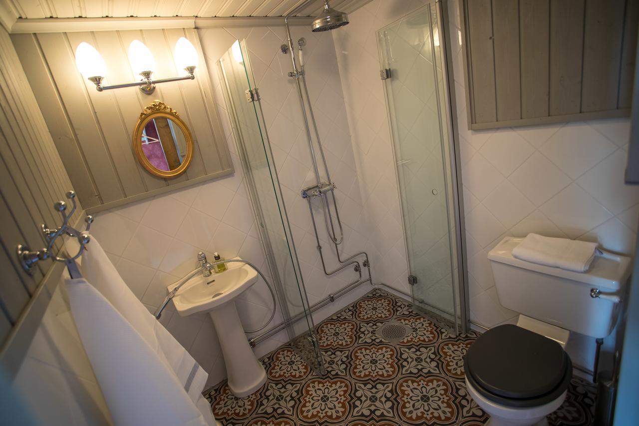 Boutique Hotel Langin Kauppahuone Раахе Стая снимка