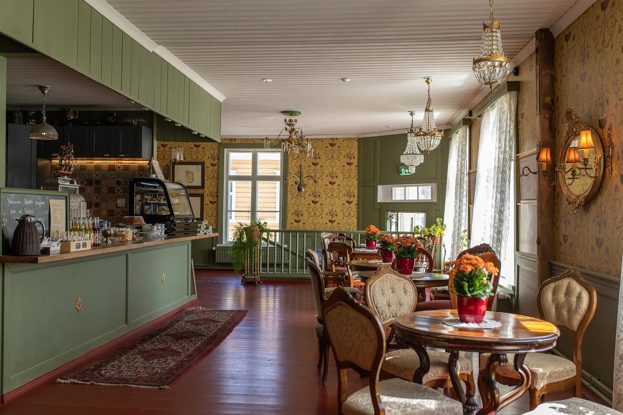 Boutique Hotel Langin Kauppahuone Раахе Екстериор снимка